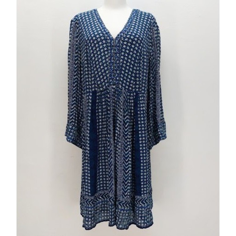Akemi + Kin Midi Dress Women's XL Blue Geometric Print V-Neck Rayon Eclectic